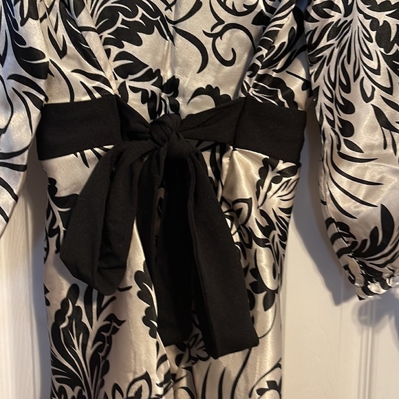 Motherhood Maternity 3/4 sleeve shirt size Small - Picture 8 of 8